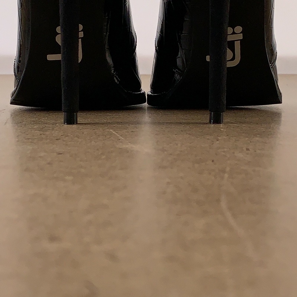 Shane Justin Women's Shoe Size 39 (US 8) Shiny Black Stiletto Lace Up Boots New - Picture 8 of 10